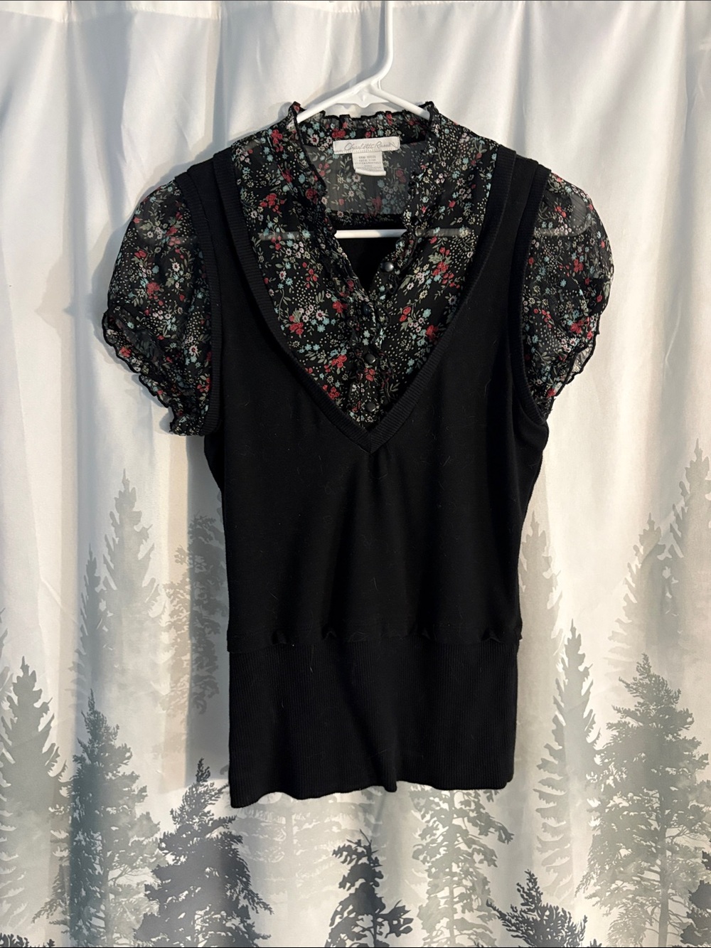 Charlotte Russe Black Knit V-Neck Top with Floral Puff Sleeves